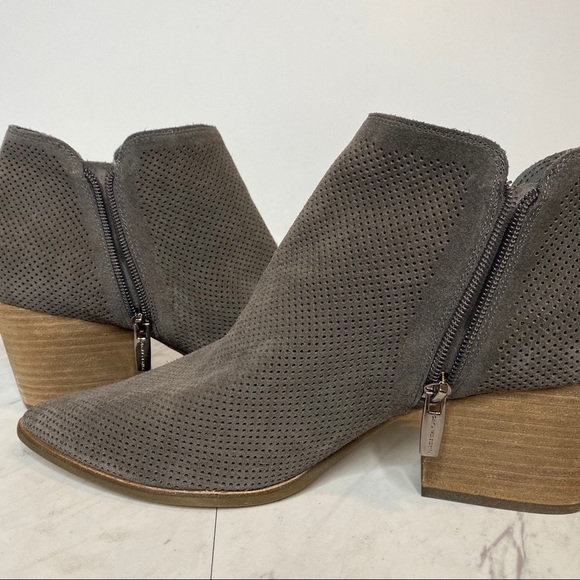 New! Vince Camuto Nethera Perforated Suede Gray Boot 11M - Picture 6 of 16